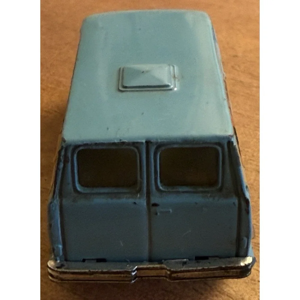Yatming Univ. Studios Eagle No. 1501 Hong Kong Blue‎ Vintage Diecast